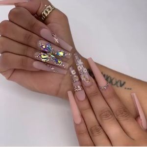 Meet your Posher, Sol